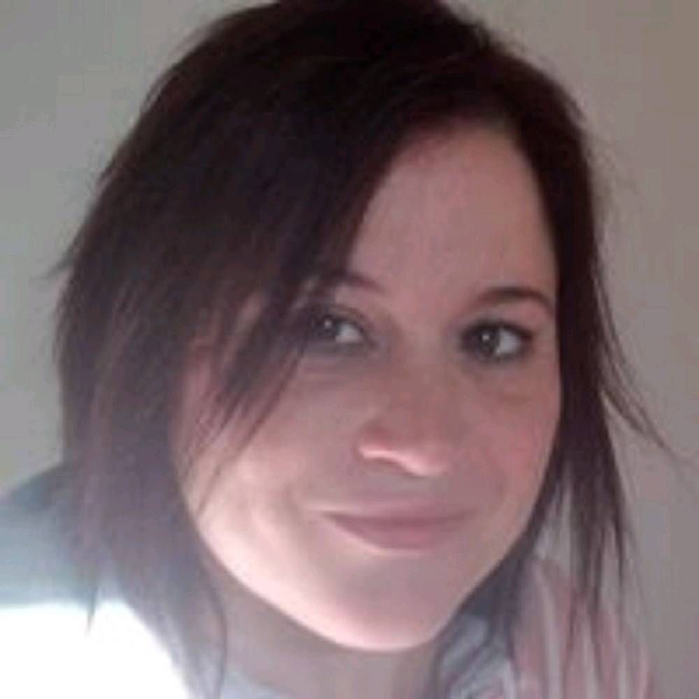 Meet your Posher, Monics